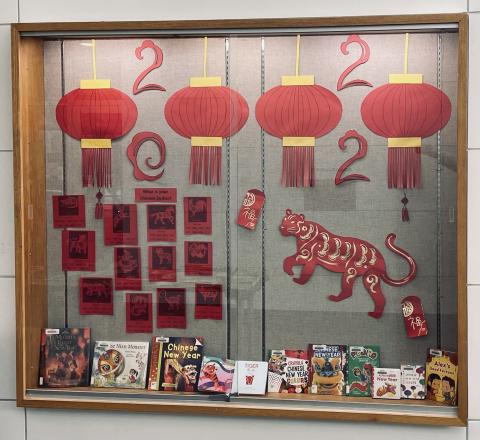 CHINESE NEW YEAR DISPLAY