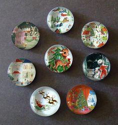 glass marbles with Chistmas themed images