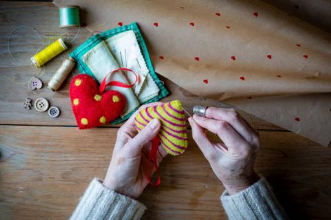 hand sewing hand warmers