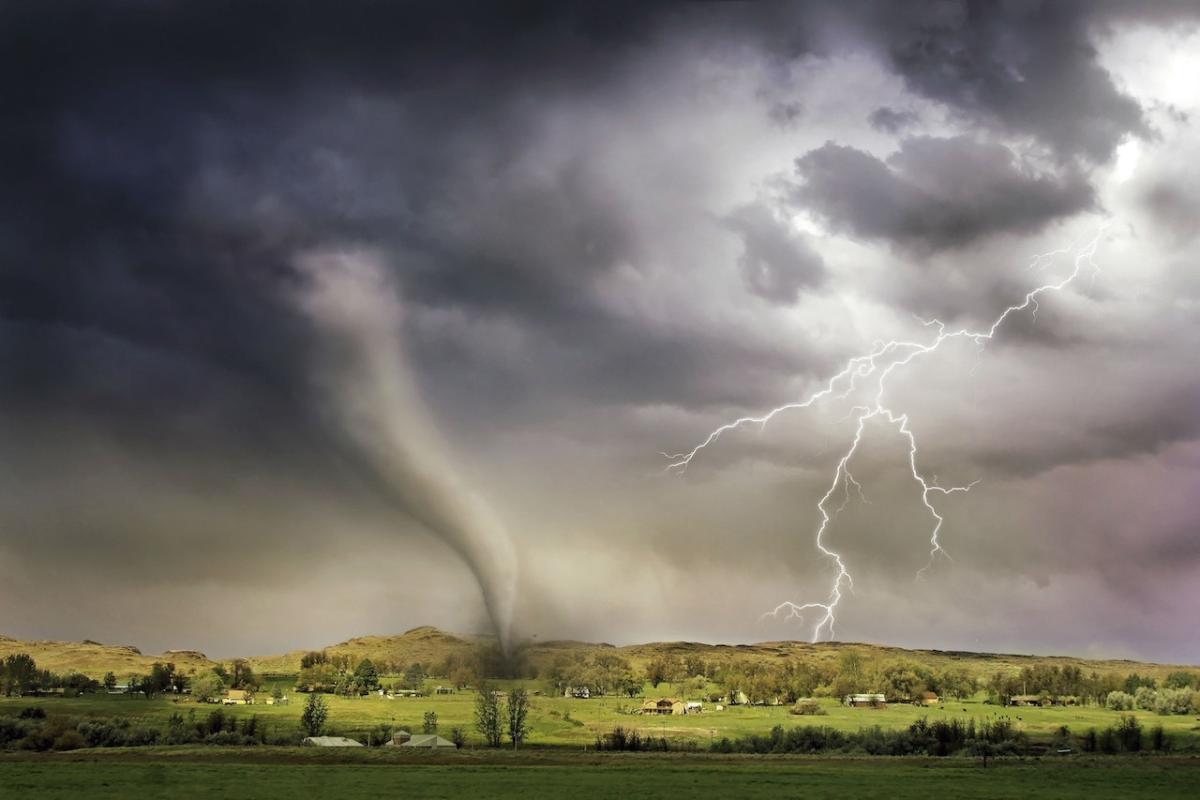 tornado with lightning