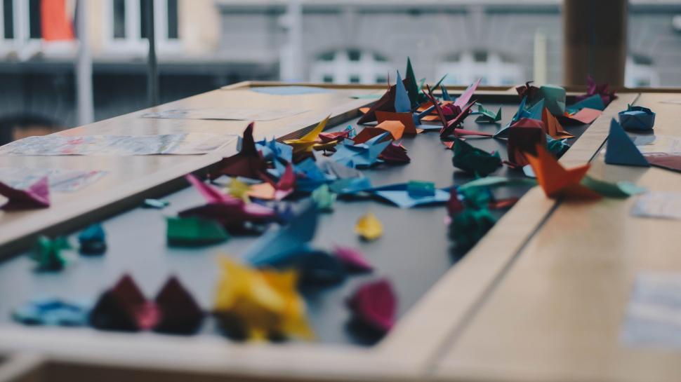 A table with origami creations. 