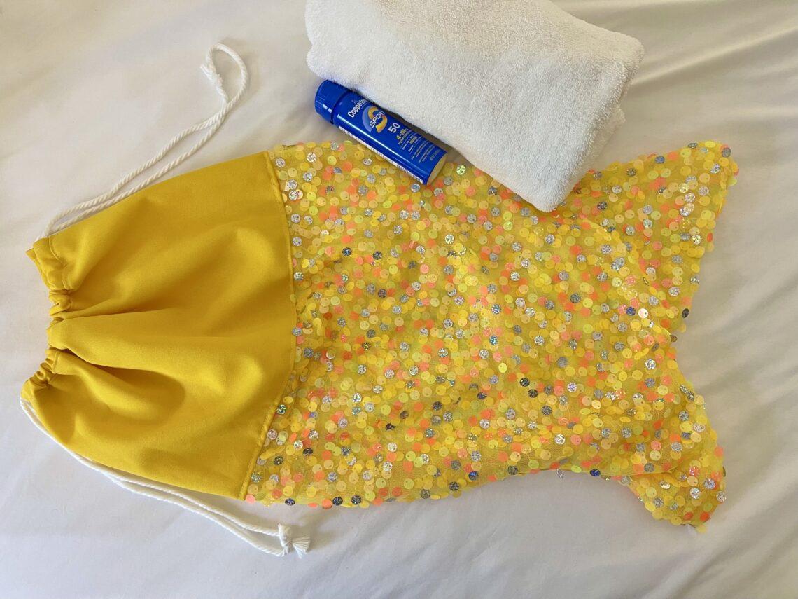 Example picture of a fish shaped drawstring bag